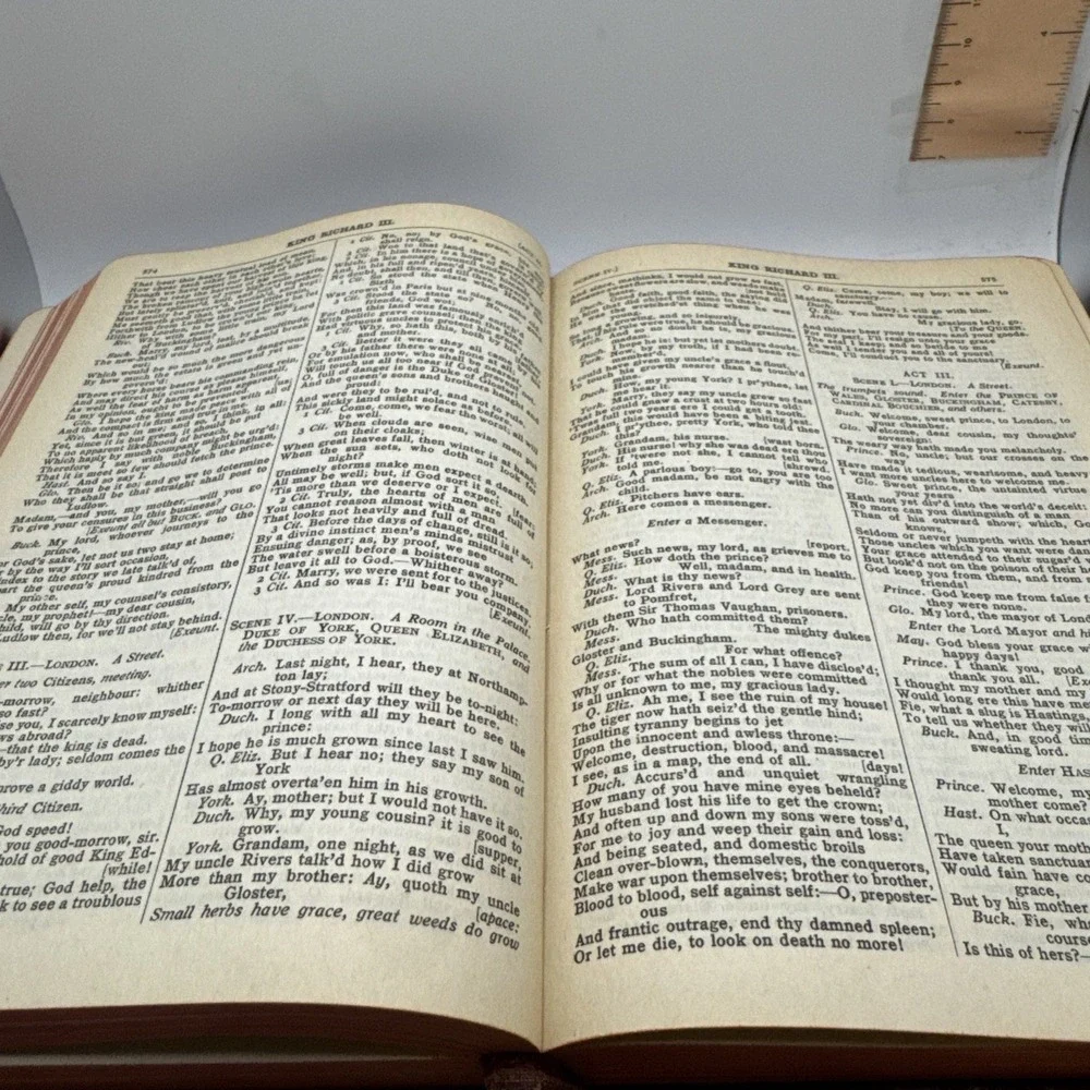 1930 The Complete Works, History, Life &‎ Notes of William Shakespeare Vintage
